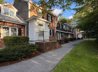 Meadowbrook, South Burlington, VT 05403