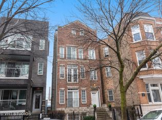 1467 W Erie St #3, Chicago, IL 60642