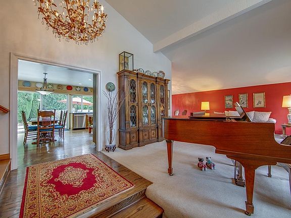 3rd image of 3167 W Adirondack Ct