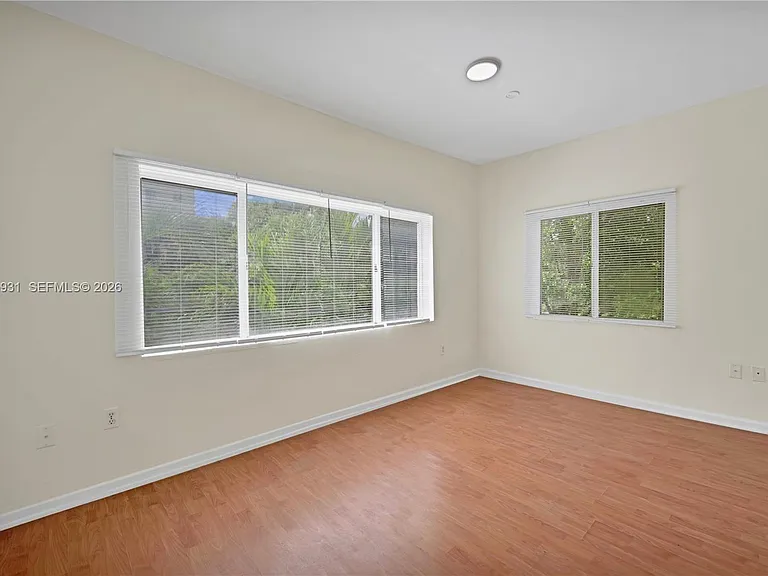 109 NW 6th Ave #8 — Photo 8