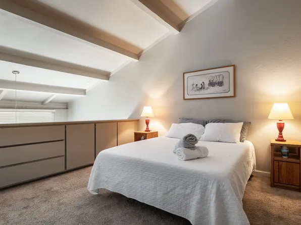 6945 E 2nd St APT 3, Scottsdale, AZ 85251