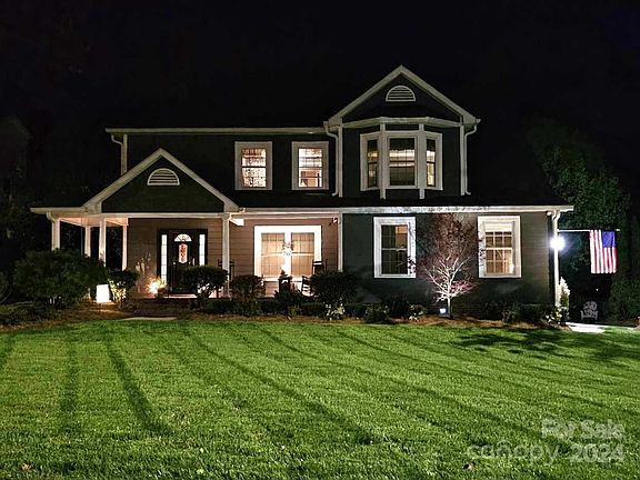 3rd image of 1553 Orange Hill Ct