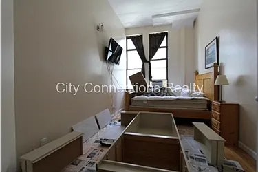 Rented by City Connections Realty