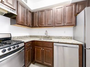 3415 Parsons Blvd #3/G, Flushing, NY 11354