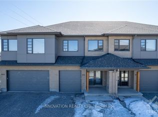 902 Chipping Cir, Ottawa, ON K4M0E7