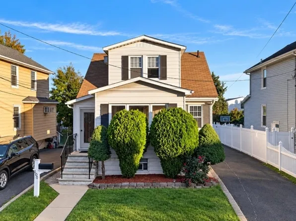 100 Morgan Pl, North Arlington Boro, NJ 07031