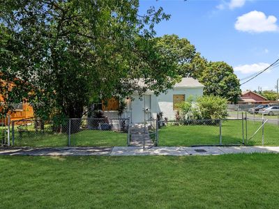 1355 NW 44th St, Miami, FL, 33142