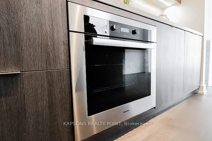 2 bed, $3,700 — Photo 4