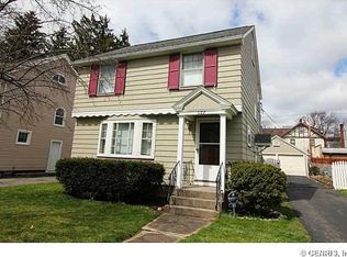 122 Irvington Rd, Rochester, NY 14620