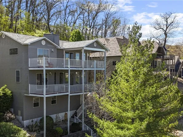 1252 Key Largo Rd, Osage Beach, MO 65065