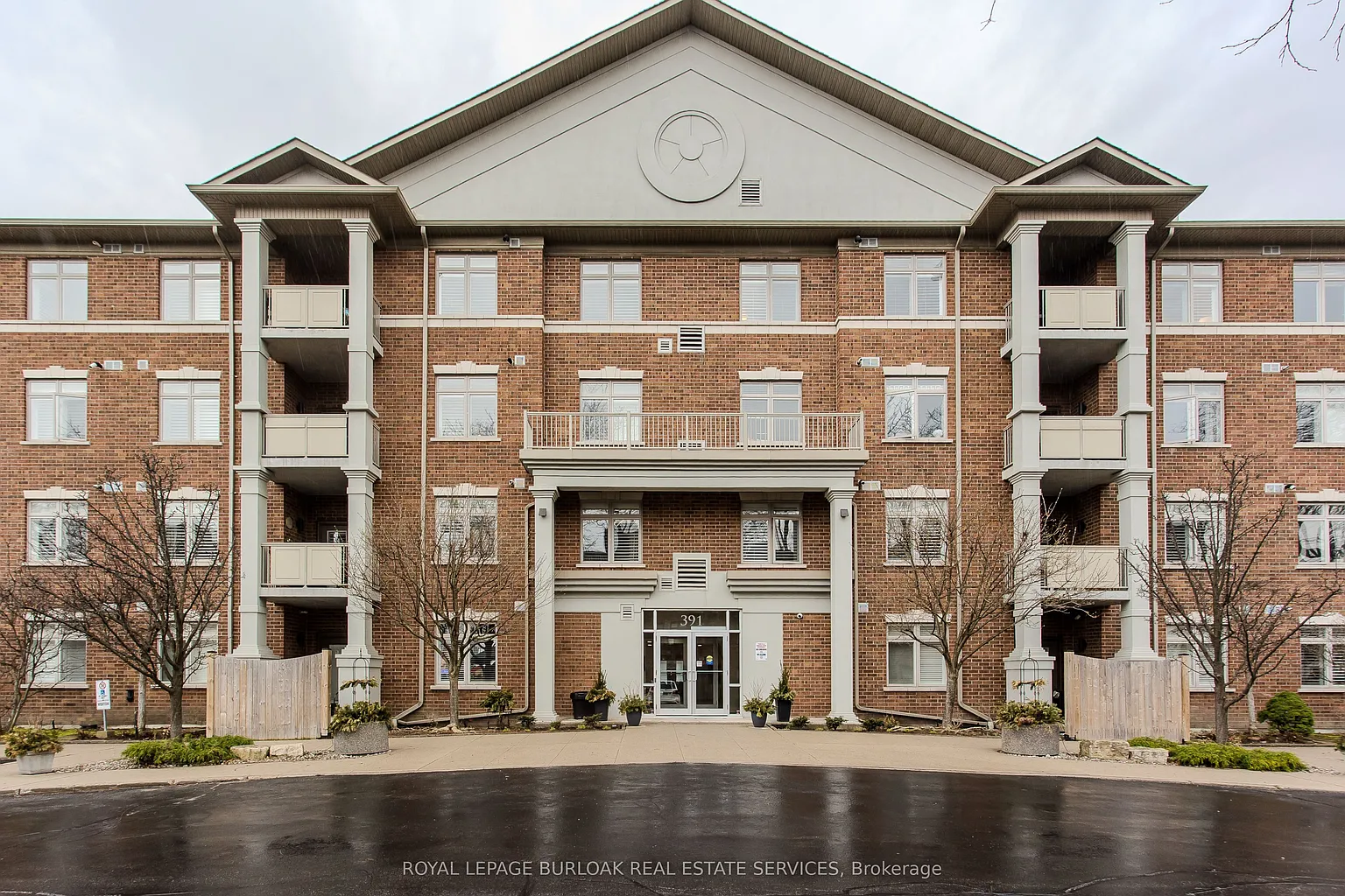 391 Plains Rd E Unit 412 photo 1