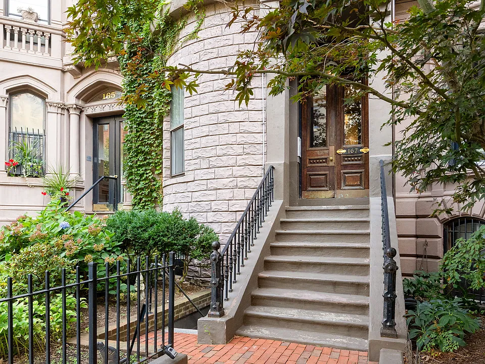 167 Beacon St #3