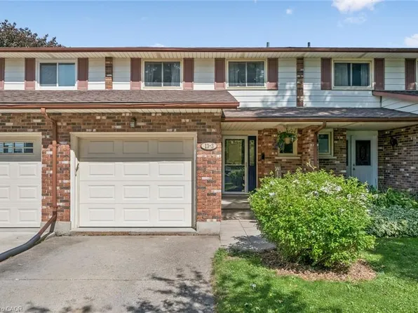Centre St #3, Elmira, ON N3B 2T6