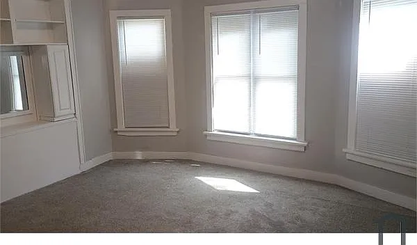 3030 N Palmer St — Photo 10