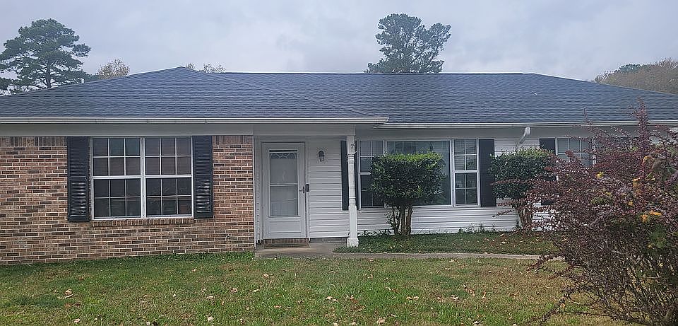 1st image of 1709 Moon Valley Dr