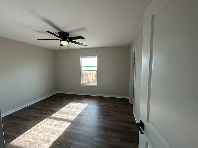 2849 S Cedar Crest St #200 — Photo 11