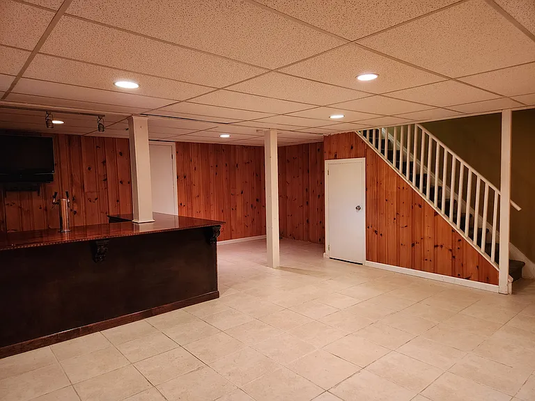 38 Park St #24E — Photo 22