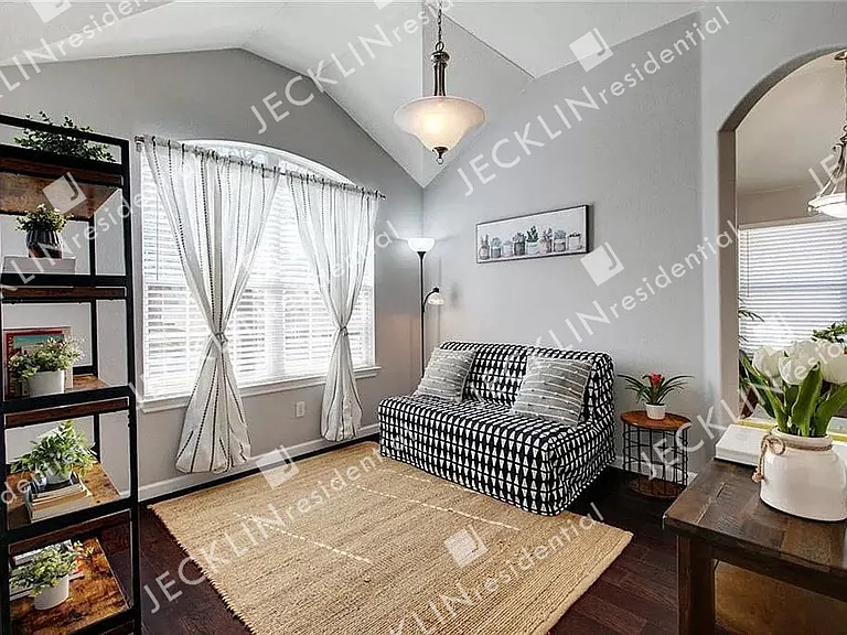 2415 Candle Ridge Trl — Photo 19