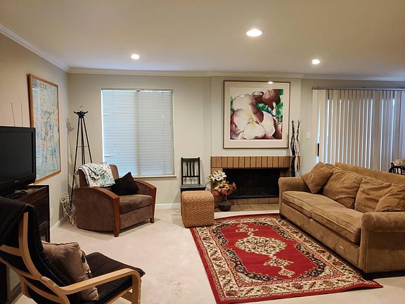 2nd image of 546 Thain Way