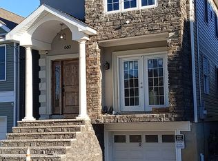 660 Cortlandt St, Perth Amboy, NJ 08861