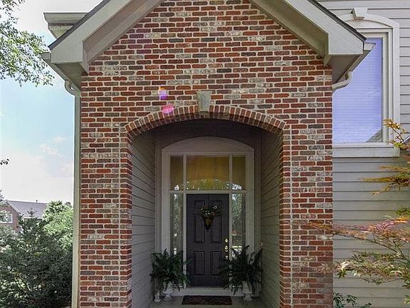 4501  Harvard Rd Lawrence, KS listing photo #3