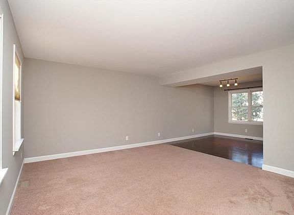 5th image of 815 Briarwood Ct