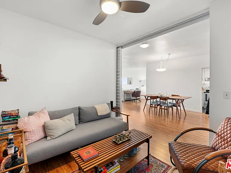 900 Euclid St #403 — Photo 12