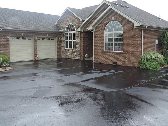 2nd image of 395 Bedford Way