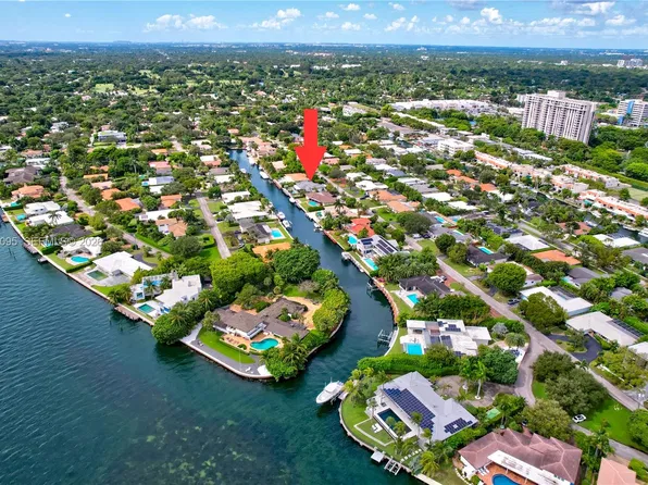 1370 NE 103rd St, Miami Shores, FL 33138