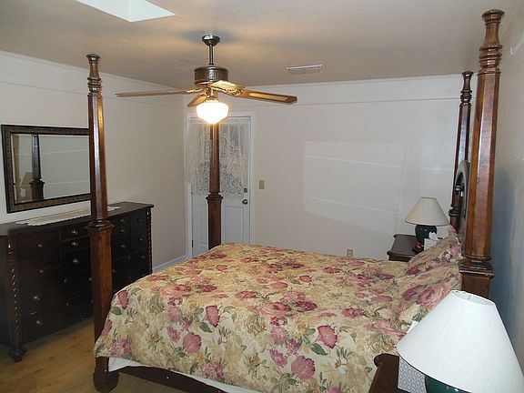 5th image of 4111 Villa Green Ct
