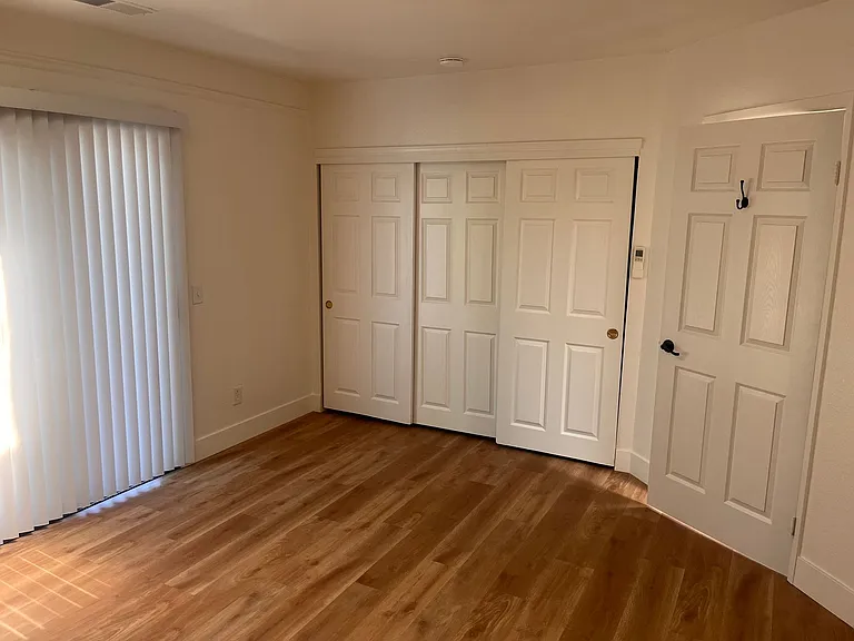 8141 Forest Oak Way #B — Photo 9