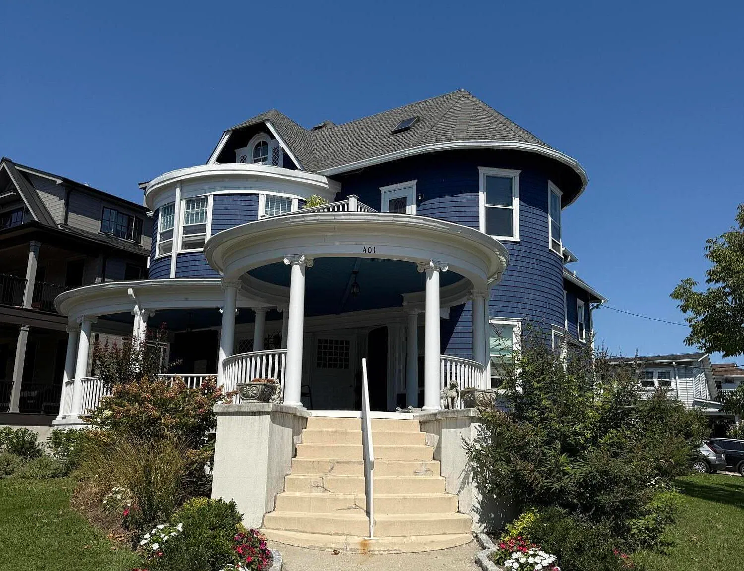 1 bed, $2,100 — Photo 2