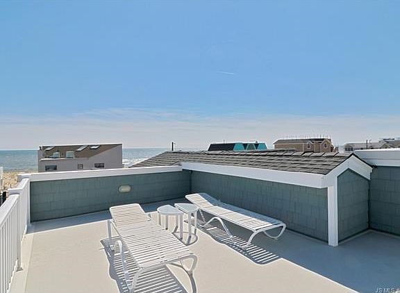 2nd image of 3708 Ocean Blvd