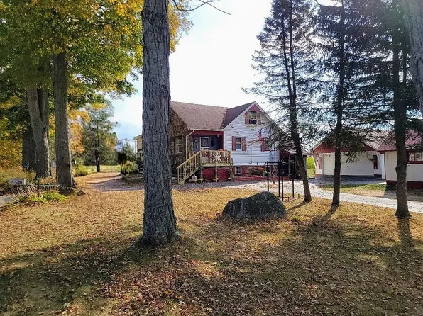 4144 Kingwood Rd, Rockwood, PA 15557