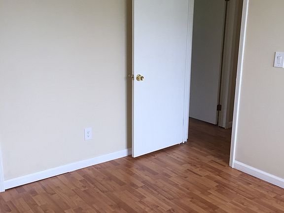 4th image of 3497 1st Ave