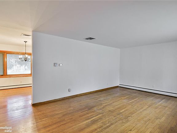 5th image of 1289 Stafore Dr