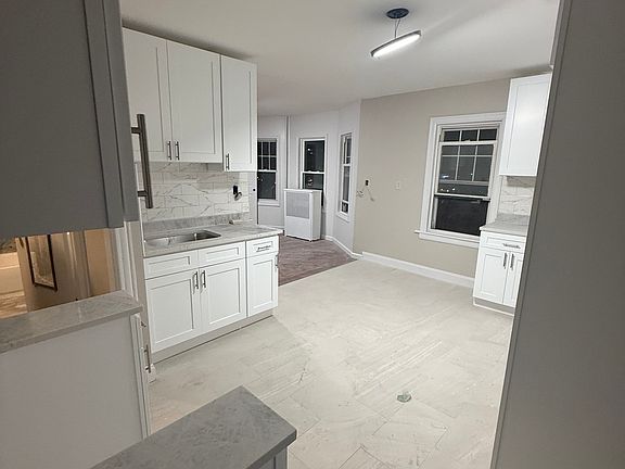3rd image of 1074 Avenue C Floor 2