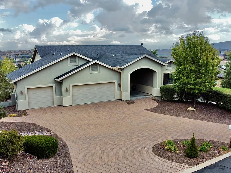 245 Mountain Myrtle Cir — Photo 1