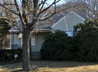 94 Barnes Ave, New Haven, CT 06513