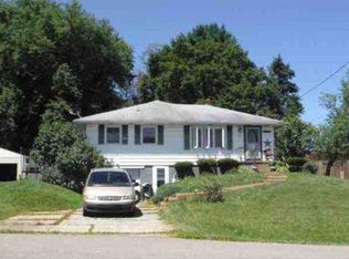 229 Olive Dr, Wintersville, OH