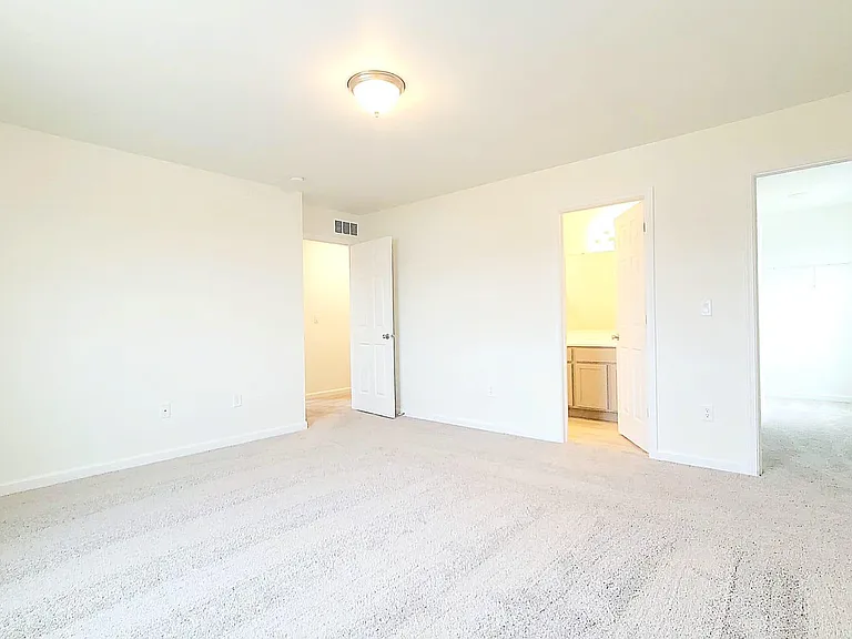 1929 Blue Stem Ct — Photo 22