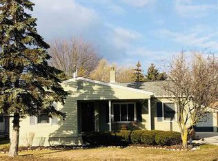 27055 Ballard St, Harrison Township, MI 48045