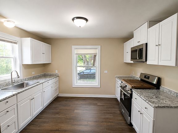 2nd image of 14632 Green St