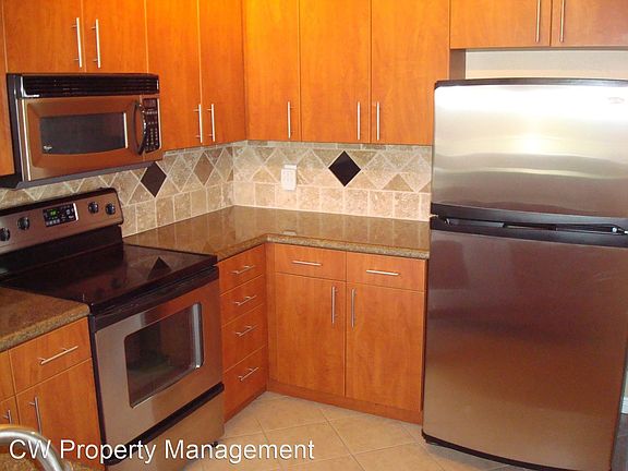 4th image of 7003 Saranac St Unit 205
