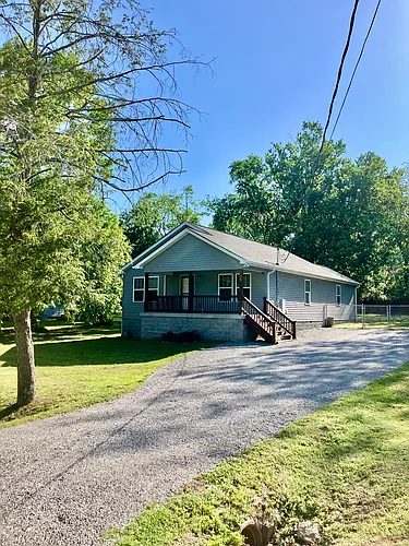 805 Fowler St Photo 1