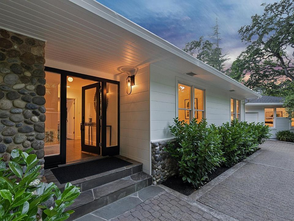 1st image of 16 Southwood Avenue