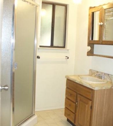 4th image of 1707 Shelter Cove Dr