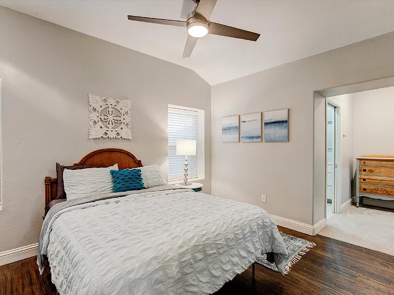 2521 Benbrook Blvd — Photo 20