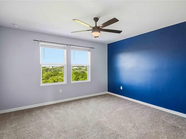11779 Glenside Ter — Photo 22