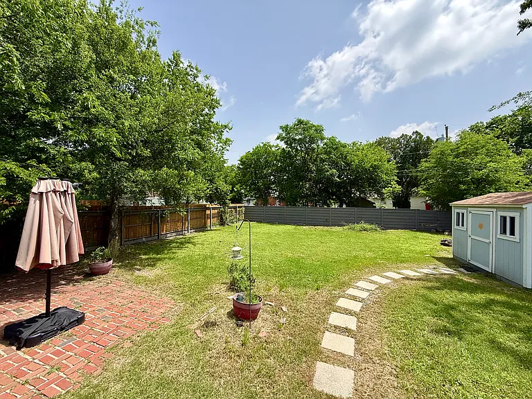 10518 Desdemona Dr — Photo 10